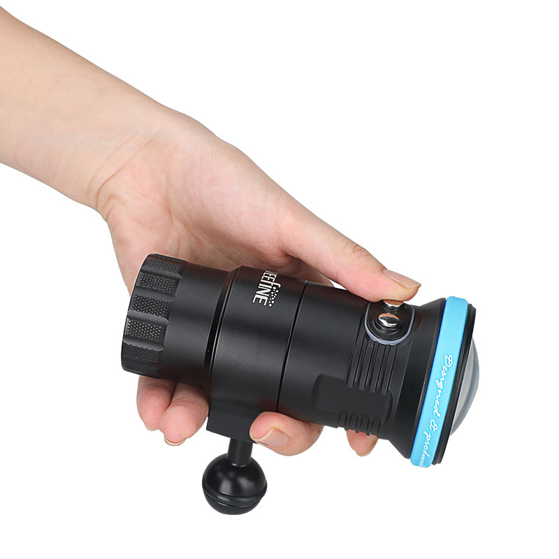 WEEFINE SolarFlare 4500 WF102  - Underwater Flashlight avaliação e preço